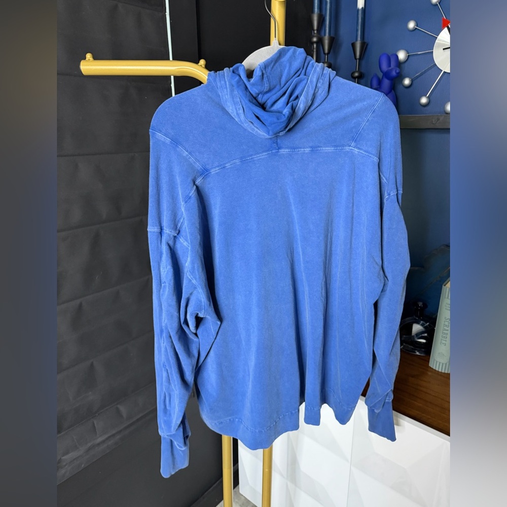 FP Movement by Free People Hot Shot Hooded Layer Top NWOT - Picture 2 of 3
